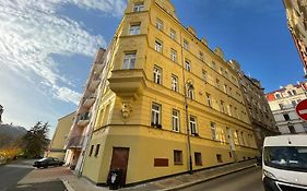 Francis Apartment - Lázeňské centrum